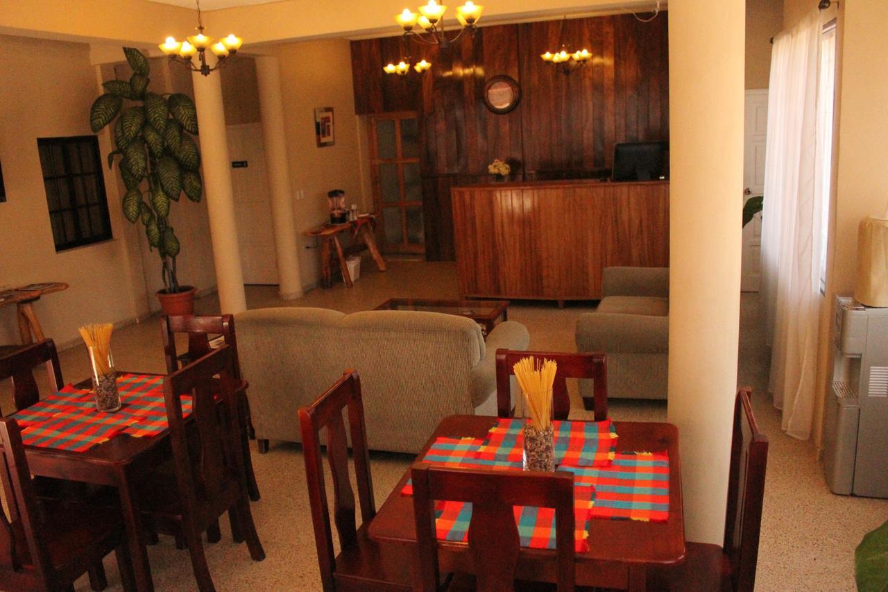 Hotel Las Margaritas La Esperanza 外观 照片