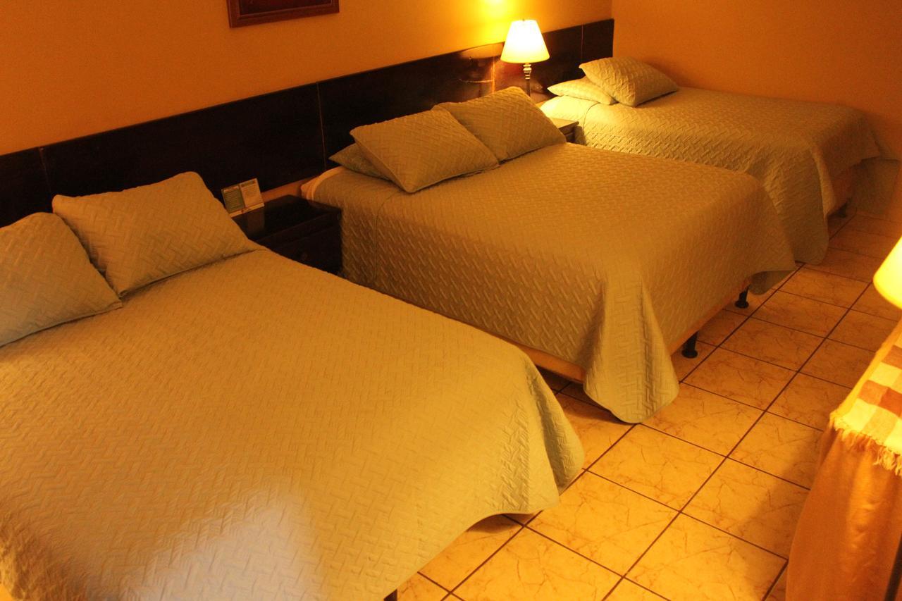 Hotel Las Margaritas La Esperanza 外观 照片