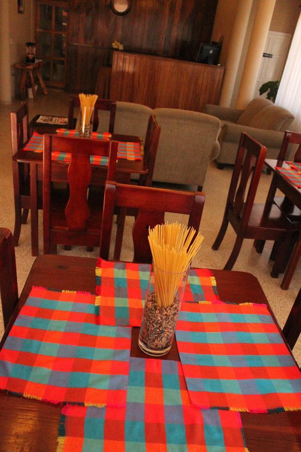 Hotel Las Margaritas La Esperanza 外观 照片